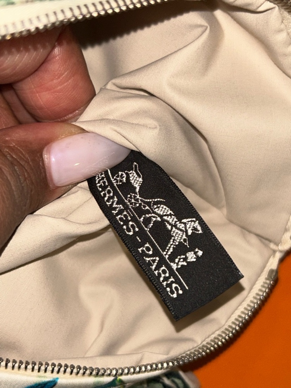 Hermès Carnets D’Equateur Multicolor Clutch Bag- LIKE NEW - Picture 2 of 13